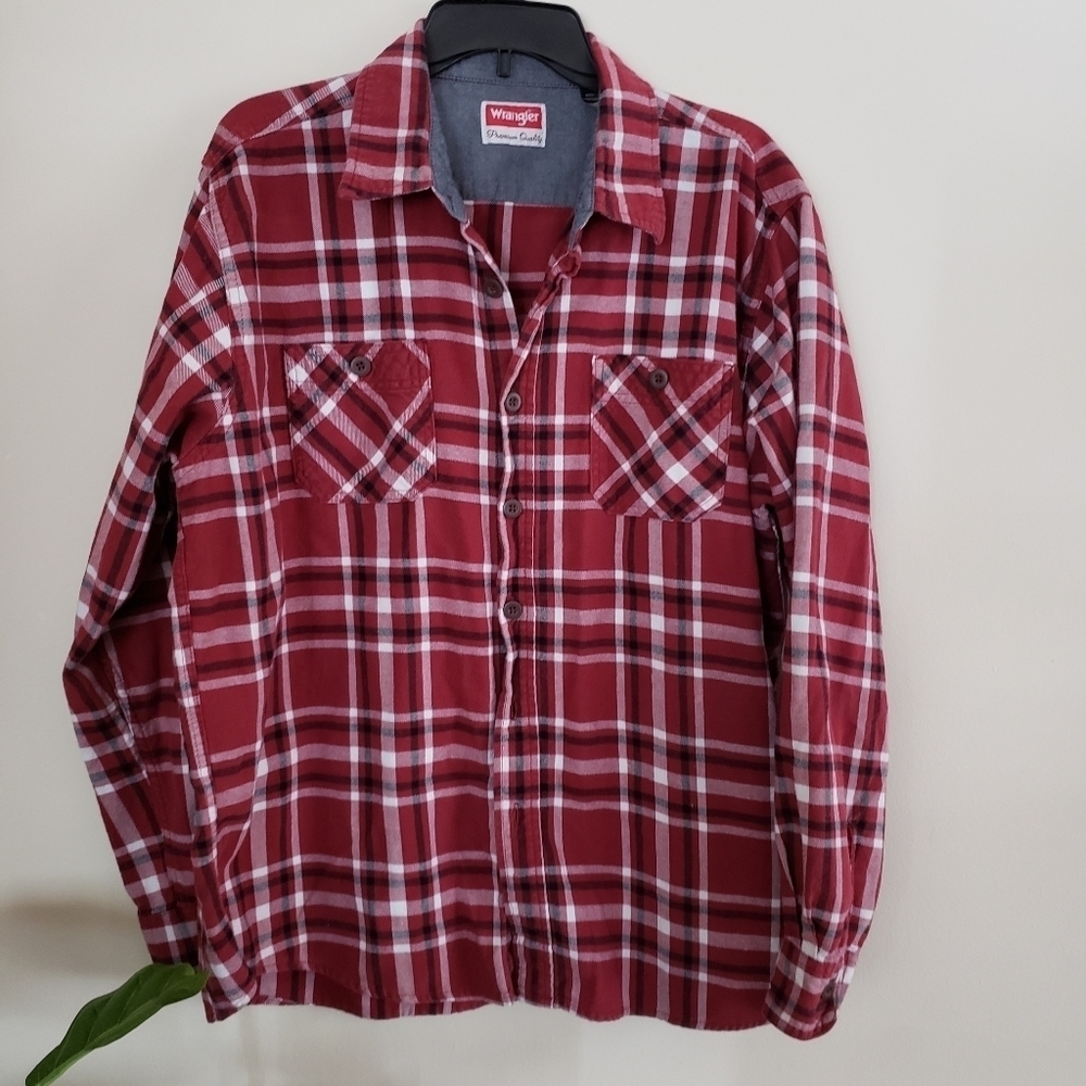 Wrangler red plaid flannel. Sz XL